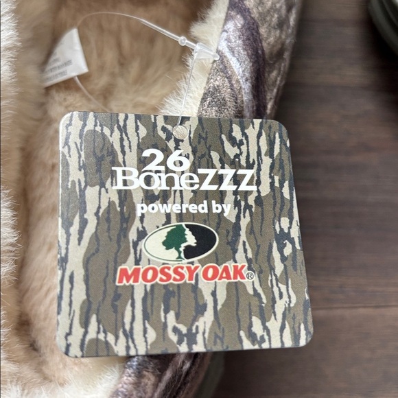 26 BoneZZZ Mossy Oak,camo textile,memory foam,high impact foam,4 wheel outsole - Picture 7 of 10